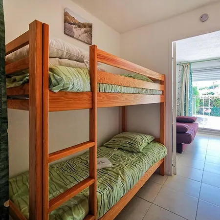 Calme Avec Piscine Et Parking, Proche Du Lavandou - Fr-1-803-7 Апартаменты