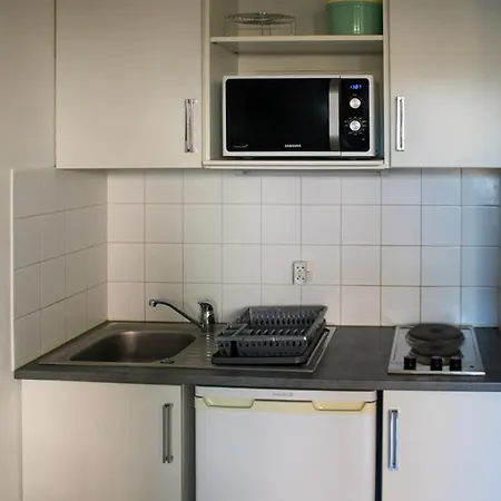 Calme Avec Piscine Et Parking, Proche Du Lavandou - Fr-1-803-7 Ле-Лаванду