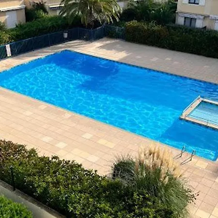Daire Calme Avec Piscine Et Parking, Proche Du Lavandou - Fr-1-803-7